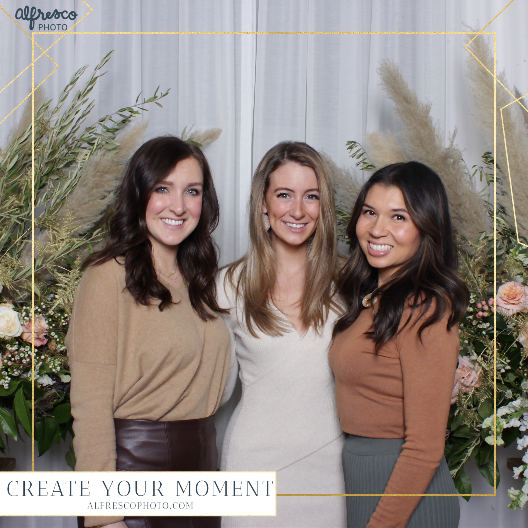 Chez Wedding Pop-Up | View more photos from the event at events.alfrescophoto.com/u/AlfrescoPhoto/Chez-Wedding-Pop-Up